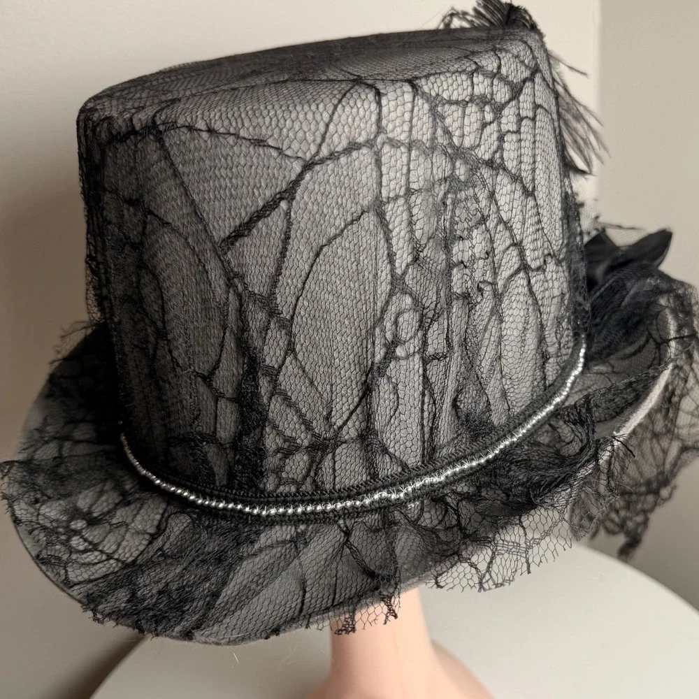 Gothic Victorian Gray Top Hat Black Lace Veil Feather Fascinator S/M
